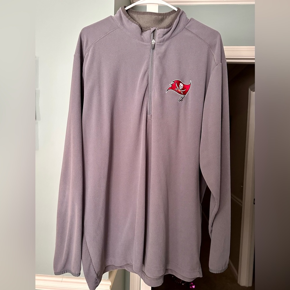 Mens Tampa bay buccaneers pullover